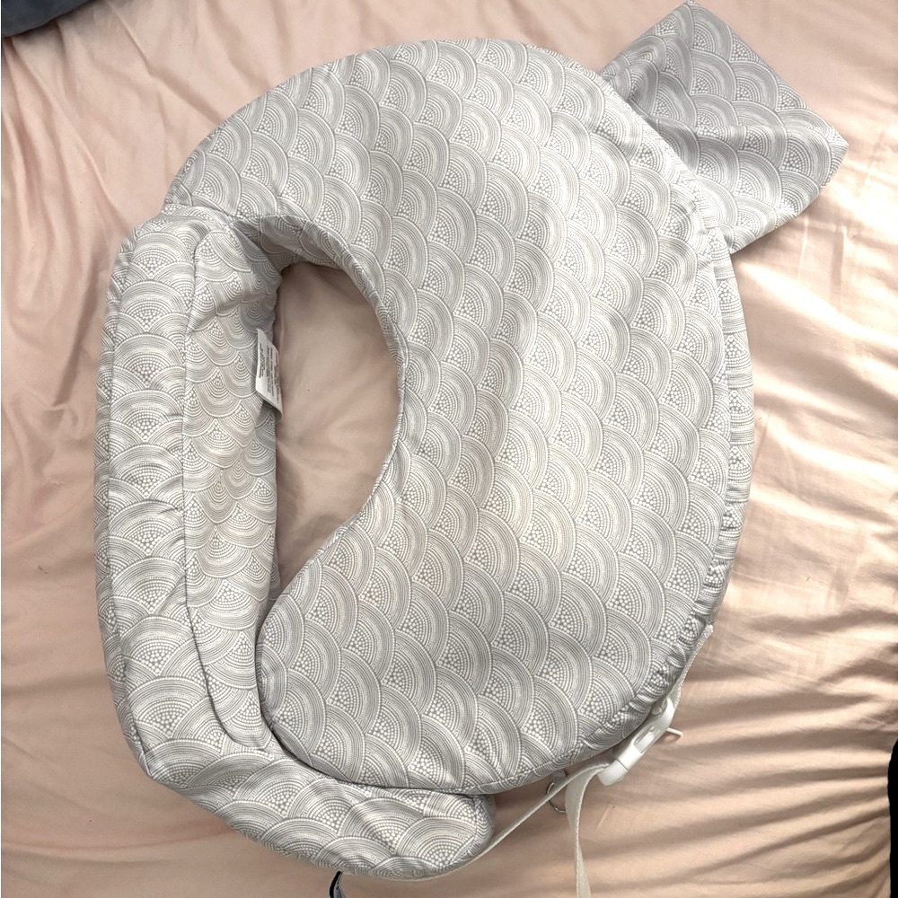 Gray Nursing Pillow : My Brest Friend